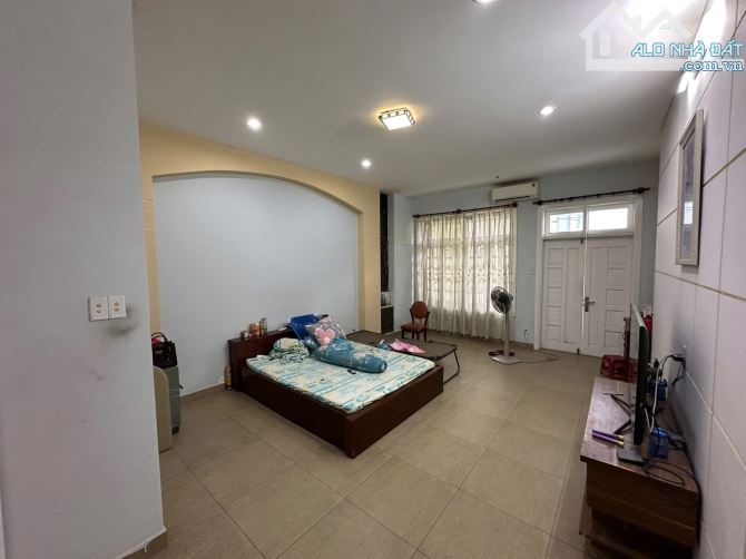 TOÀ NHÀ MẶT TIỀN NGUYỄN HÁO VĨNH - GÒ DẦU - TÂN PHÚ - 8M x 28M( DTSD 600M2) - CHỈ 24.99 TỶ - 4
