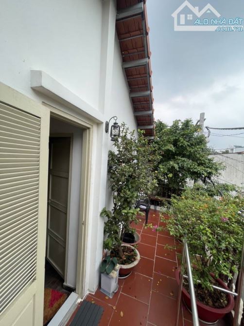 1/ NGAY CHỢ VẢI PHÚ THỌ HOÀ - TÂN PHÚ - HẺM XE HƠI ĐỖ CỬA - 69M2 - 2 TẦNG - NHÀ ĐẸP KENG - 4