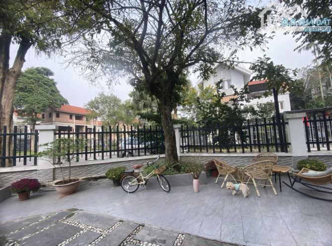 SIÊU PHẨM BIỆT THỰ SONG LẬP LÔ GÓC  DT 260M  MẶT ĐƯỜNG LONG VIỆT  TT. QUANG MINH, MÊ LINH - 4