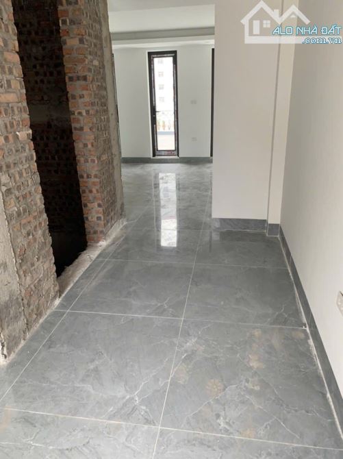 Bắc Linh Đàm, Phân lô 2 thoáng, Vỉa hè, ô tô tránh, dt 73m2, 5 tầng, mt 4.1m, Giá 23.9 tỷ - 4