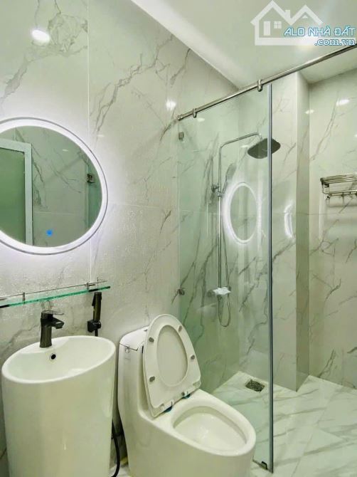 Siêu phẩm nhà 2.4 tỷ đường Hậu Giang, Quận 6, 75m2, sổ hồng riêng - 5