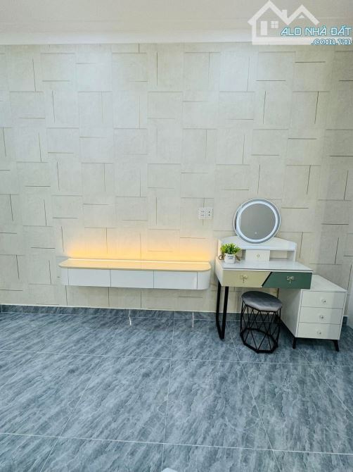 1 căn duy nhất mới nhận giảm ngay 50tr còn 2 Tỷ 360 ngay Huỳnh Mẫn Đạt, Quận 5. DT: 46.2m2 - 5