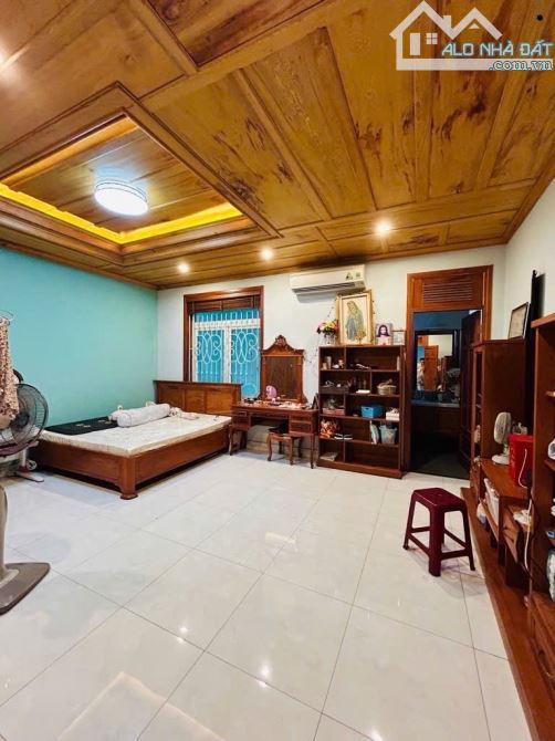 Bán gấp nhà đẹp ở ngay khu Đường số Q.7, xe hơi ngủ nhà, 120m2, ngang 6m, SHR, chỉ 24 tỷ. - 5