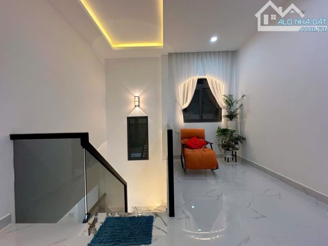 Nhà mới 100% Hẻm Võ Thị Nhờ . p.Tân Thuận Đông, Q7 💰5,8 ty . 1 Lầu - 5