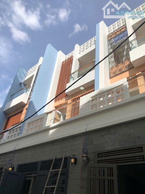 🏡 Bán Nhà Hẻm 5m Hòa Bình, Quận Tân Phú - 4x15m 3 lầu ST , Giá 6 Tỷ Thương Lượng - 5