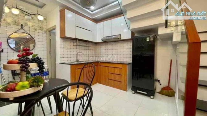 Nhà dưới 70tr/m² tại Q11-SHR-Hẻm 6m Lê Đại Hành -Cực kỳ tiềm năng,cho thuê 16tr goi em - 5