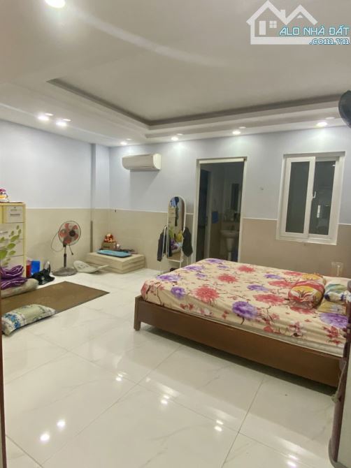 NHÀ ĐẸP 4 TẦNG - NGANG 4,95M, NỞ HẬU 5,2M , DÀI 20M - ĐÔ ĐỐC LONG, Q.TÂN PHÚ - 5