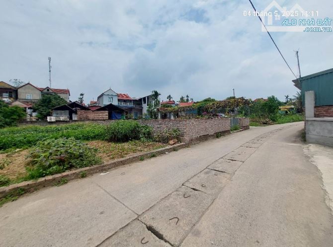 Chủ nhờ bán 243m2, mt10.6m, 5.46 tỷ, Minh, Phú, Sóc Sơn, ô tô tránh.. - 5