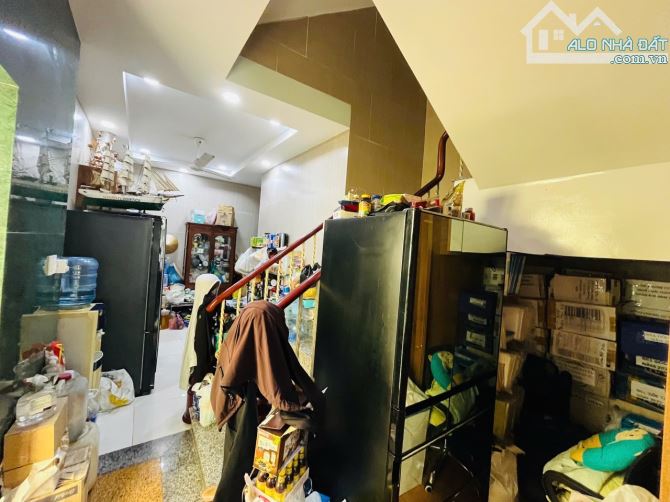 Bán nhà hẻm Dương Bá Trạc Phường 1 Quận 8. Nhà hẻm 1 xẹt, hẻm xe hơi thông thoáng, gần Tiể - 5