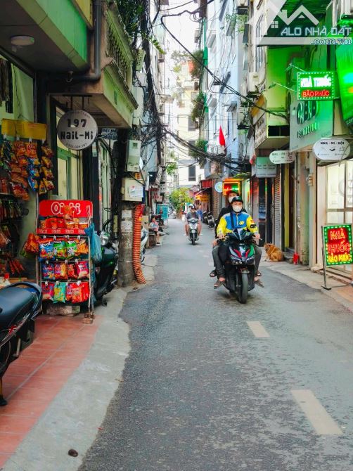 Víp, 7 tầng thang máy đẹp mặt phố Xã Đàn, sau Đê La Thành, thuê 60 tr/tháng. Giá 78 tỷ - 5