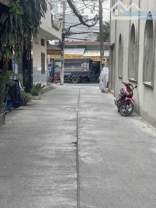 BÁN NHÀ SIÊU PHẨM NHÀ VƯỜN TÂN PHÚ - KHU VIP PHÚ THỌ HOÀ - 69M2 - 2 TẦNG ĐẸP - HẺM XE HƠI - 5