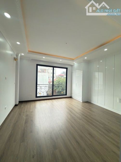 Nhà Đẹp Cầu Giấy. 36m2 x6 Thang máy .oto đỗ cửa - 5