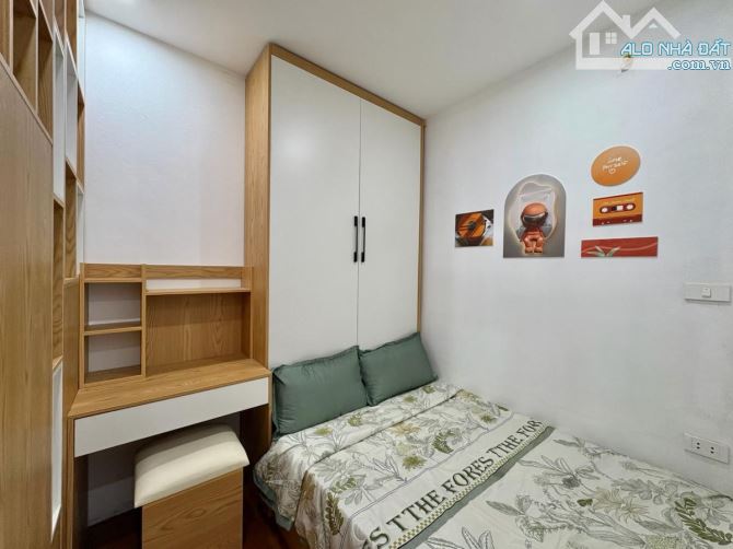 BÁN CĂN HỘ TẬP THỂ MINH KHAI - HAI BÀ TRƯNG - 2.x TỶ CĂN HỘ 2 NGỦ - TẶNG FULL NỘI THẤT   V - 5