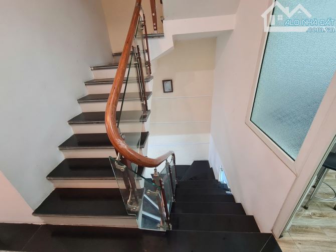 BÁN NHÀ MẶT NGÕ CỰC NÔNG ĐƯỜNG CHỢ HÀNG GẦN NGÃ 4 HỒ SEN - CẦU RÀO 2 - 5