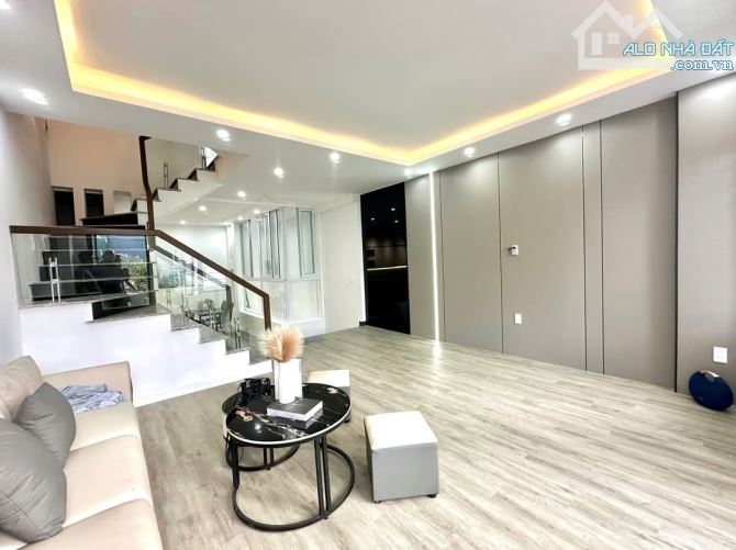 Bán nhà tại Nam Phát , Đằng Giang , Ngô Quyền Giá  : 5 ty 750 - 6
