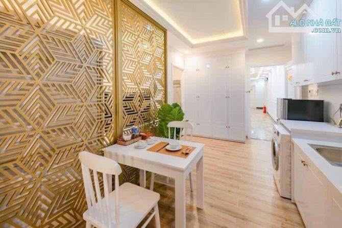Bán toà căn hộ mặt tiền thích quảng đức vcn phước hải ngang 6m - 6