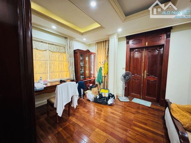 LIỀN KỀ LÔ GÓC THANH XUÂN - 3 MẶT TIỀN KINH DOANH - 90M - GIÁ NÀO CŨNG BÁN - 6