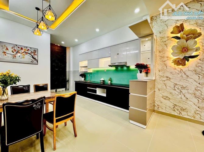 Bán nhà hẻm 1 sẹc 6m đường Bành Văn Trân, Tân Bình - Giá 2 tỷ 890 / 56m2 (4mx14m) - 6