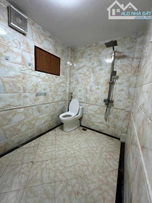 SIÊU PHẨM 12Tỷ 35m 5T MT 4m ĐỘI CẤN BA ĐÌNH ÔTÔ 7CHỖ ĐỖ CỬA 15M RA PHỐ ÔTÔ TRÁNH NGÕ THÔNG - 6