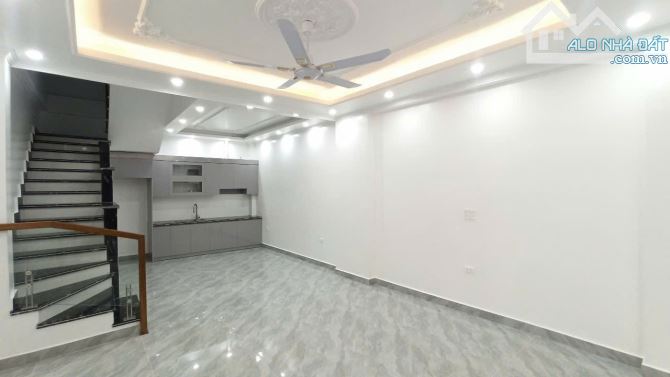 📢📢📢NHÀ XÂY ĐỘC LẬP 54M2 NGANG 4,5M - SÂN CỔNG - NGÕ 2,5M TẠI VĂN CAO, NGÔ QUYỀN, HP. - 6