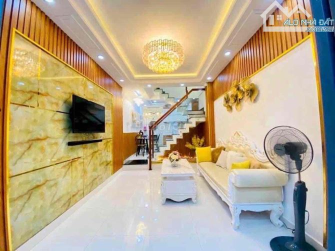 Nhà dưới 70tr/m² tại Q11-SHR-Hẻm 6m Lê Đại Hành -Cực kỳ tiềm năng,cho thuê 16tr goi em - 6