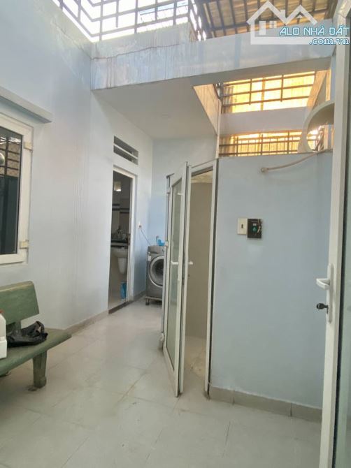 NHÀ ĐẸP 4 TẦNG - NGANG 4,95M, NỞ HẬU 5,2M , DÀI 20M - ĐÔ ĐỐC LONG, Q.TÂN PHÚ - 6