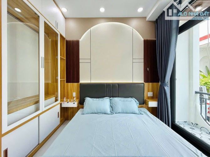 Chủ kẹt tiền, bán gấp nhà Hậu Giang, Quận 6. Giá: 2 Tỷ 690 / 56m2. SHR, hẻm ô tô 5m - 6