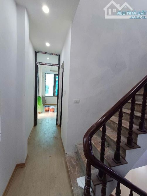 BÁN NHÀ PHỐ VĨNH HƯNG - HOÀNG MAI - MẶT NGÕ THÔNG - 59M2 - 4P NGỦ - HƠN 5 TỶ - 6