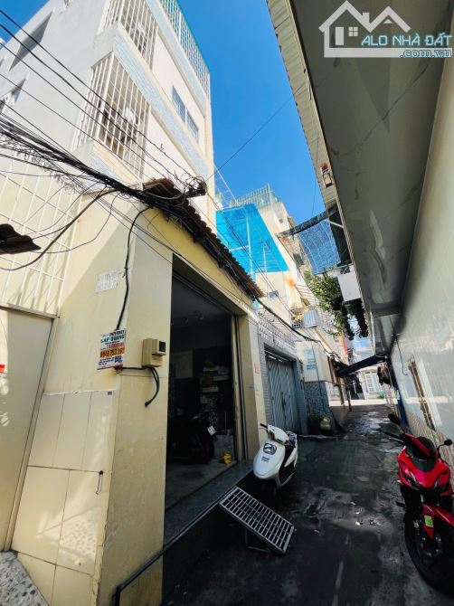 Bán nhà hẻm Dương Bá Trạc Phường 1 Quận 8. Nhà hẻm 1 xẹt, hẻm xe hơi thông thoáng, gần Tiể - 6