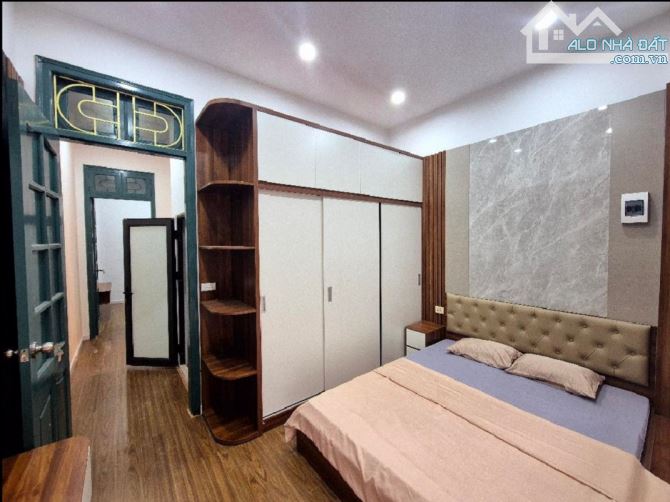 🏠🏠🏠PHỐ BẠCH MAI- TRUNG TÂM QUẬN HAI BÀ TRƯNG 40M2 - NGÕ THÔNG OTO - 6