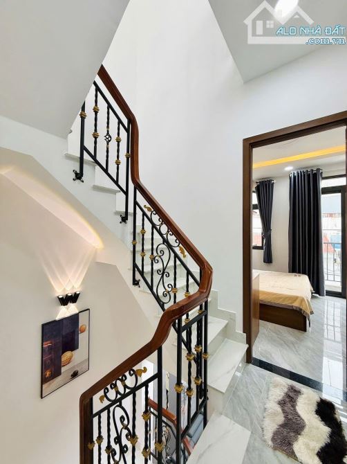 Đi nước ngoài định cư, bán gấp nhà ngay Khuông Việt, Tân Phú. Giá: 2 Tỷ 850 / 50.4m2. SHR - 6