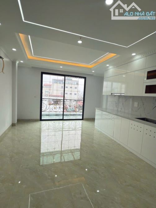 Nhà Đẹp Cầu Giấy. 36m2 x6 Thang máy .oto đỗ cửa - 6