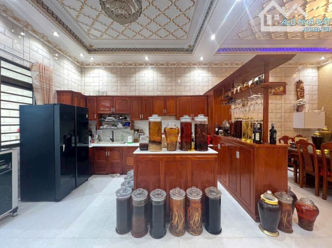 Nhà view biển đường Tôn Đức Thắng. Trung tâm TP. Rạch Giá - Kiên Giang - 6