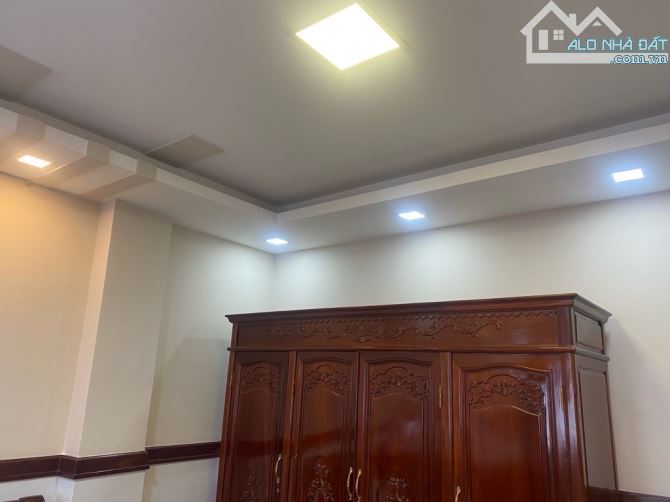 BÁN NHÀ PHỐ VIP - HẺM XE TẢI THÔNG THOÁNG - KHU CƯ XÁ NGÂN HÀNG YÊN TĨNH, AN NINH - 6