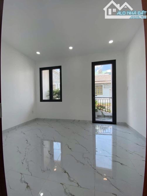 Sẵn HĐ thuê 15 triệu/tháng! Bán nhà Thành Thái, Q10, Giá 3 tỷ 150 DT 65m2, sổ riêng - 7