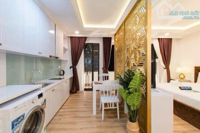 Bán toà căn hộ mặt tiền thích quảng đức vcn phước hải ngang 6m - 7