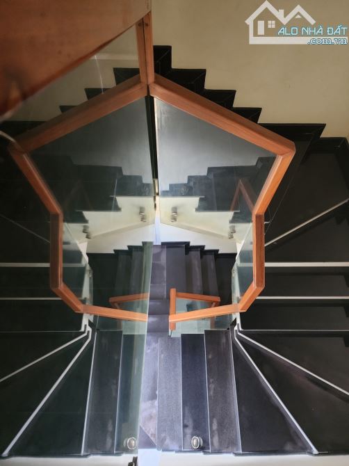 CỰC HOT, NHÀ 3 TẦNG GẦN MẶT TIỀN ĐIỆN BIÊN PHỦ, NHÀ XÂY ĐẸP KIÊN CỐ VÀO Ở ĐƯỢC NGAY. - 7