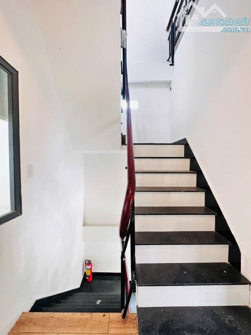 GẤP BÁN MTKD GÒ DẦU TÂN PHÚ 52M2 NHÀ 5 TẦNG MỚI XÂY CHO THUÊ 20TR/TH GIÁ 9TỶ TL - 7