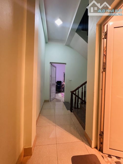 Bán nhà đường Lê Trọng Tấn thoáng sáng ô tô đỗ cửa dt 55m 5t mt 5m giá 6,55 tỷ - 7