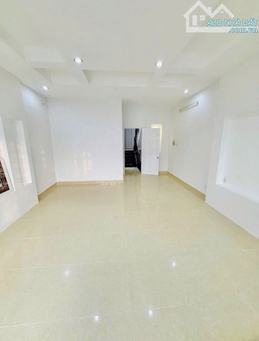 NHÀ NGỘP CẦN BÁN ĐƯỜNG PHAN VĂN HÂN, PHƯỜNG 17, BÌNH THẠNH - GIÁ:3TỶ880/65,8M2. HXH - 7