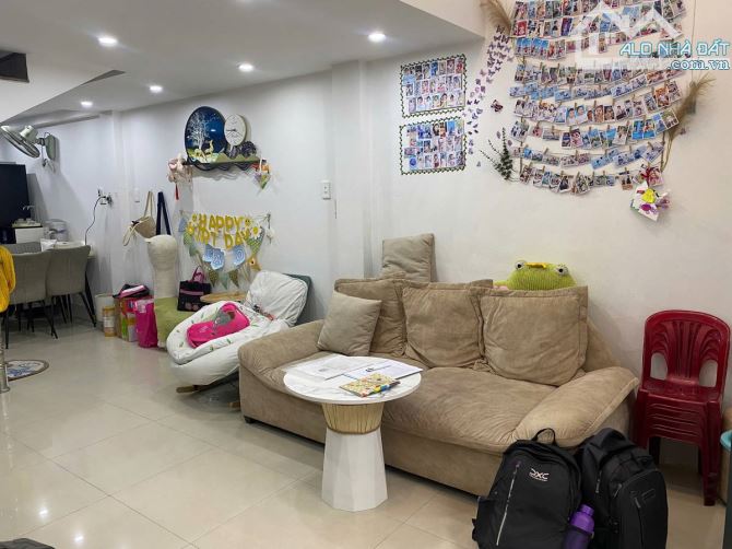 BÁN NHÀ 5 TẦNG ĐẸP NGAY 3/2 – PHƯỜNG 10 Q10 – NỞ HẬU TÀI LỘC – GIÁ 6,2 TỶ - 7