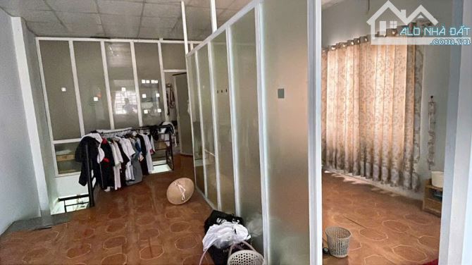 HUỲNH TẤN PHÁT- TT NHÀ BÈ- BẺM 1942- 80M²- 2 TẦNG- 4,1 TỈ - 7