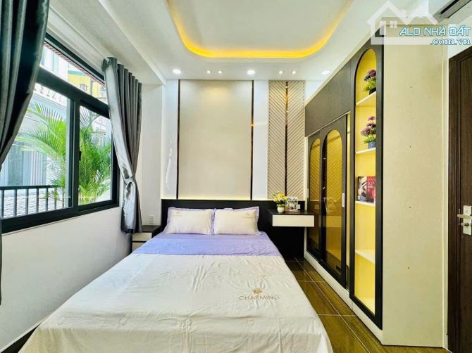 Cô Hà bán gấp căn nhà hẻm 1/ ngay Hòa Bình, Tân Phú. Giá: 3 Tỷ 050 / 54m2. Sổ hồng riêng - 8