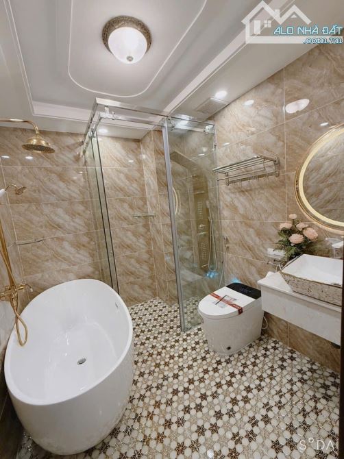 Bán nhà mặt tiền Lâm Văn Bền, Quận 7 – 6 tầng, có thang máy, DT 4x20m, giá 17.5 tỷ - 8
