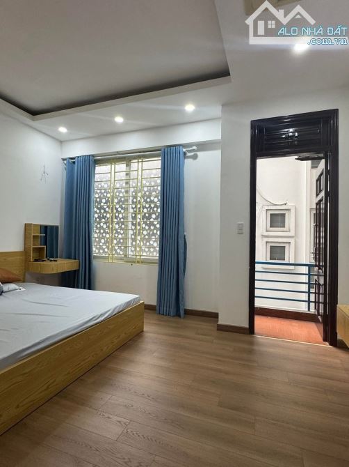 Bán nhà phố Quan Nhân Thanh Xuân, 50m2 5tầng MT5m, 4PN, oto đỗ cửa, 10m ra hồ điều hoà - 8