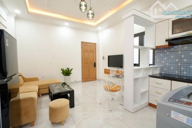 Căn hộ quận 1 gần bùi viện ban công cực sịn - 8
