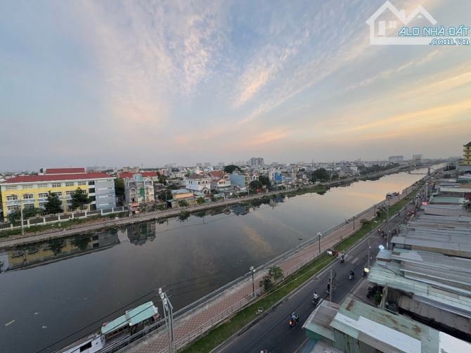 NHÀ MT PHÚ ĐỊNH, 7TẦNG, 670m2 SÀN, PHƯỜNG 16 QUẬN 8 - 8
