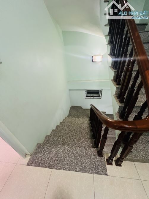 Bán nhà đường Lê Trọng Tấn thoáng sáng ô tô đỗ cửa dt 55m 5t mt 5m giá 6,55 tỷ - 8