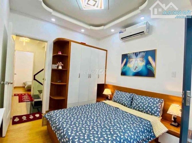 Nhà dưới 70tr/m² tại Q11-SHR-Hẻm 6m Lê Đại Hành -Cực kỳ tiềm năng,cho thuê 16tr goi em - 8