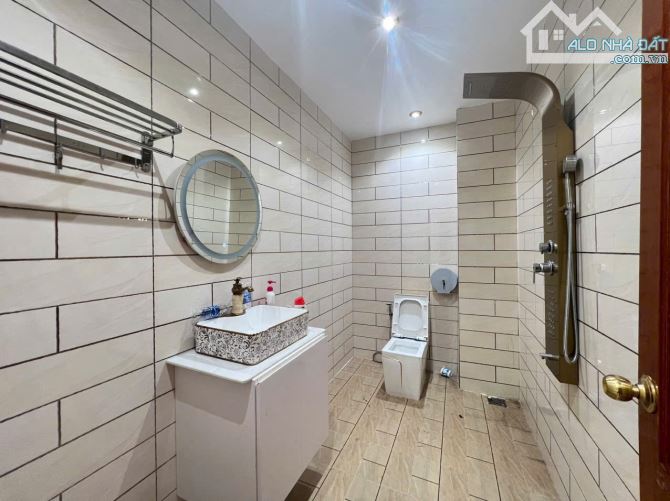 Nhà view biển đường Tôn Đức Thắng. Trung tâm TP. Rạch Giá - Kiên Giang - 8